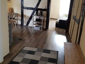 23539938-Ferienwohnung-4-Schwerin-300x225-5