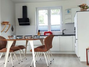 23889905-Ferienwohnung-4-Schwerin-300x225-4