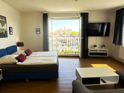 Ferienwohnung für 6 Personen (72 m²) in Schwerin 1/10