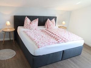 Ferienwohnung für 7 Personen (120 m²) in Schwienkuhl