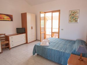 23141525-Ferienwohnung-3-Sciacca-300x225-5