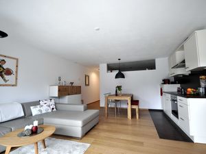 23145049-Ferienwohnung-2-Scuol-300x225-1