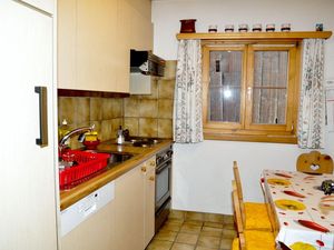 19381019-Ferienwohnung-6-Scuol-300x225-3