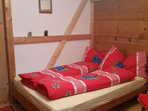 18727093-Ferienwohnung-2-Scuol-300x225-1