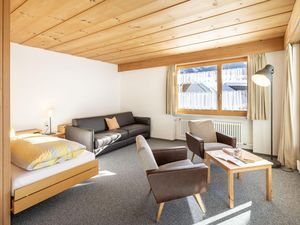 23919438-Ferienwohnung-4-Scuol-300x225-1