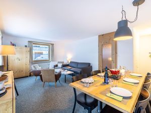 Ferienwohnung für 5 Personen (58 m²) in Scuol
