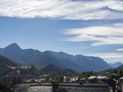 Aussicht von Dachterrasse 2. Stock auf die Engadiner Dolomiten