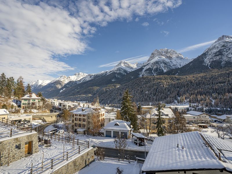 Panoramablick auf die Unterengadiner Bergwelt