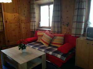 Wohn-Schlafzimmer + Sofabett