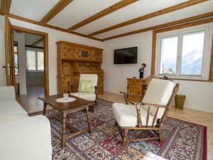 23857541-Ferienwohnung-4-Scuol-300x225-1