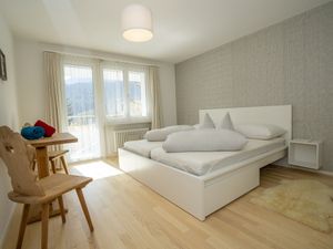 23857541-Ferienwohnung-4-Scuol-300x225-4