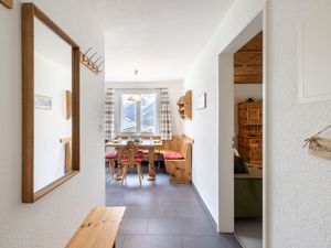 23854181-Ferienwohnung-4-Scuol-300x225-3