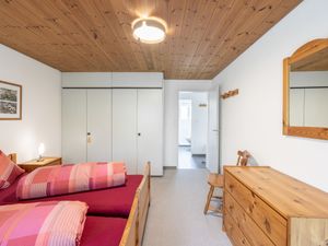 23854181-Ferienwohnung-4-Scuol-300x225-4