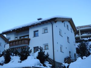 18369876-Ferienwohnung-4-Scuol-300x225-1