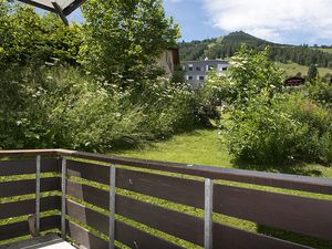 18369232-Ferienwohnung-4-Scuol-300x225-3