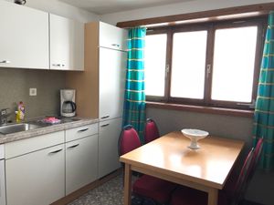 18369312-Ferienwohnung-5-Scuol-300x225-5