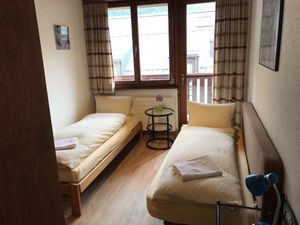 18369480-Ferienwohnung-2-Scuol-300x225-5