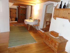 18369237-Ferienwohnung-5-Scuol-300x225-3