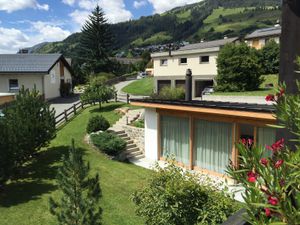 Ferienwohnung für 2 Personen in Scuol