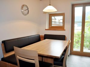 17636173-Ferienwohnung-6-Scuol-300x225-4