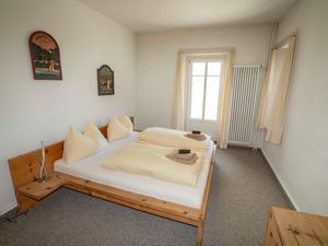 17801414-Ferienwohnung-8-Scuol-300x225-4