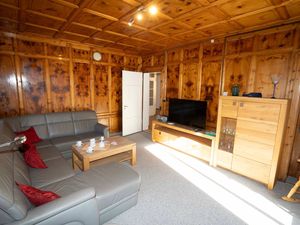 Ferienwohnung für 8 Personen (127 m²) in Scuol