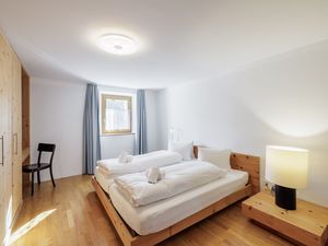 22163575-Ferienwohnung-4-Scuol-300x225-4