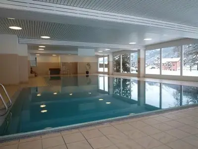 Schwimmbad direkt unter der Wohnung