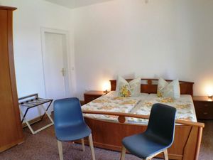 22126975-Ferienwohnung-4-Sebnitz-300x225-3