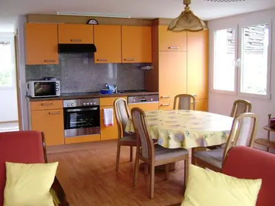 Ferienwohnung für 6 Personen in Sedrun 5/10