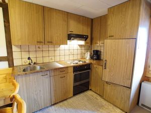 17921013-Ferienwohnung-4-Sedrun-300x225-4