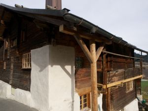 23845171-Ferienwohnung-6-Sedrun-300x225-2