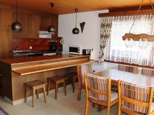 23854958-Ferienwohnung-6-Sedrun-300x225-4