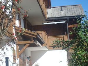 18369377-Ferienwohnung-4-Sedrun-300x225-0