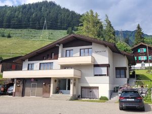 23680172-Ferienwohnung-4-Sedrun-300x225-1