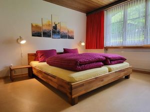 23680172-Ferienwohnung-4-Sedrun-300x225-5