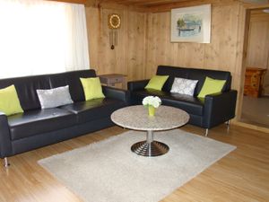 18369200-Ferienwohnung-7-Sedrun-300x225-2