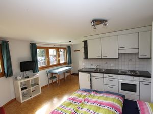 18369668-Ferienwohnung-2-Sedrun-300x225-1