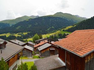 18369645-Ferienwohnung-6-Sedrun-300x225-3