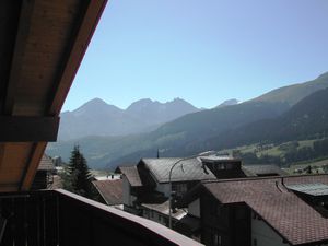 18369652-Ferienwohnung-5-Sedrun-300x225-1