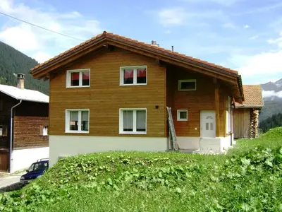 Ferienwohnung für 6 Personen in Sedrun 1/10