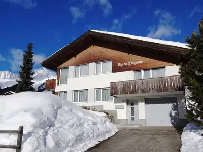 Ferienwohnung für 5 Personen in Sedrun 3/10