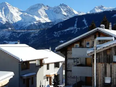 Ferienwohnung für 5 Personen in Sedrun 2/10
