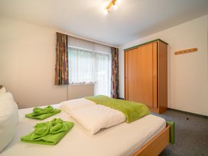 23896366-Ferienwohnung-4-See-300x225-4