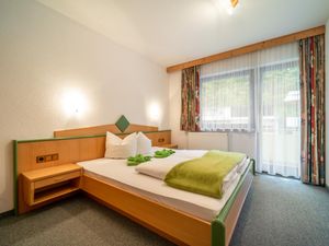 23896367-Ferienwohnung-7-See-300x225-3