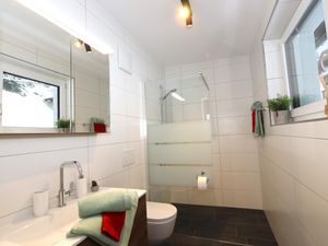 23896369-Ferienwohnung-7-See-300x225-4