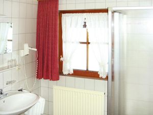 23288382-Ferienwohnung-5-See-300x225-4