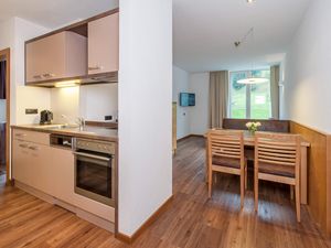 23435539-Ferienwohnung-4-See-300x225-1