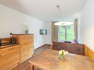 23435539-Ferienwohnung-4-See-300x225-5