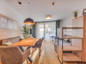 24027848-Ferienwohnung-4-See-300x225-1